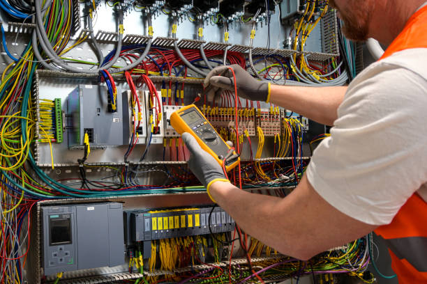 Best Electrician Near Me  in Siesta Shores, TX